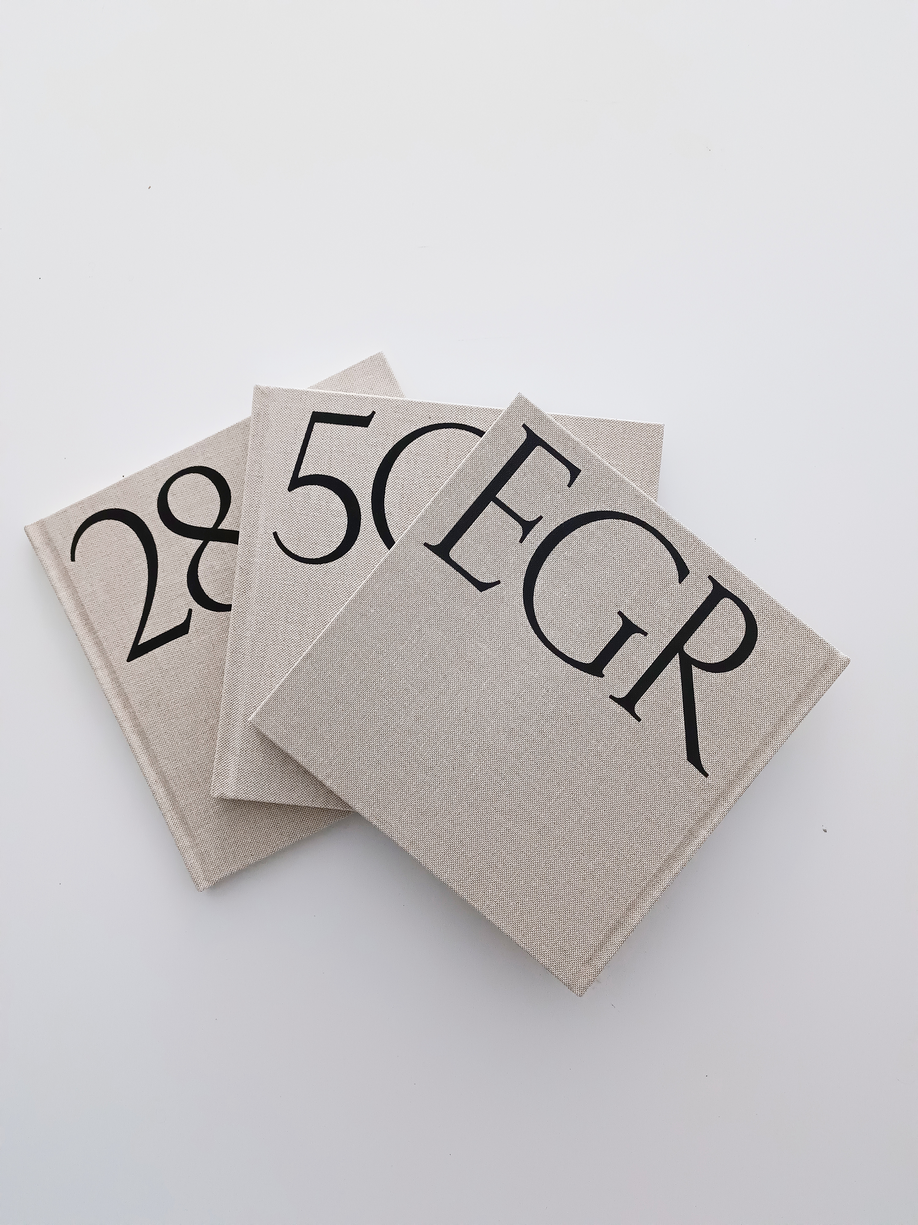 Collection du Cercle, publié chez Building books, pour Atelier EGR